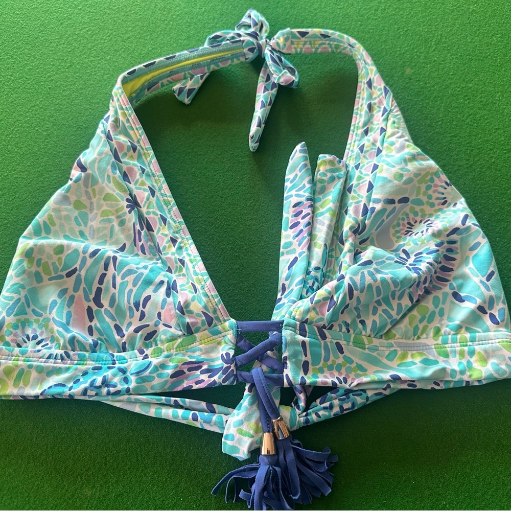 Lilly Pulitzer Blue and Green Patterned Fabric